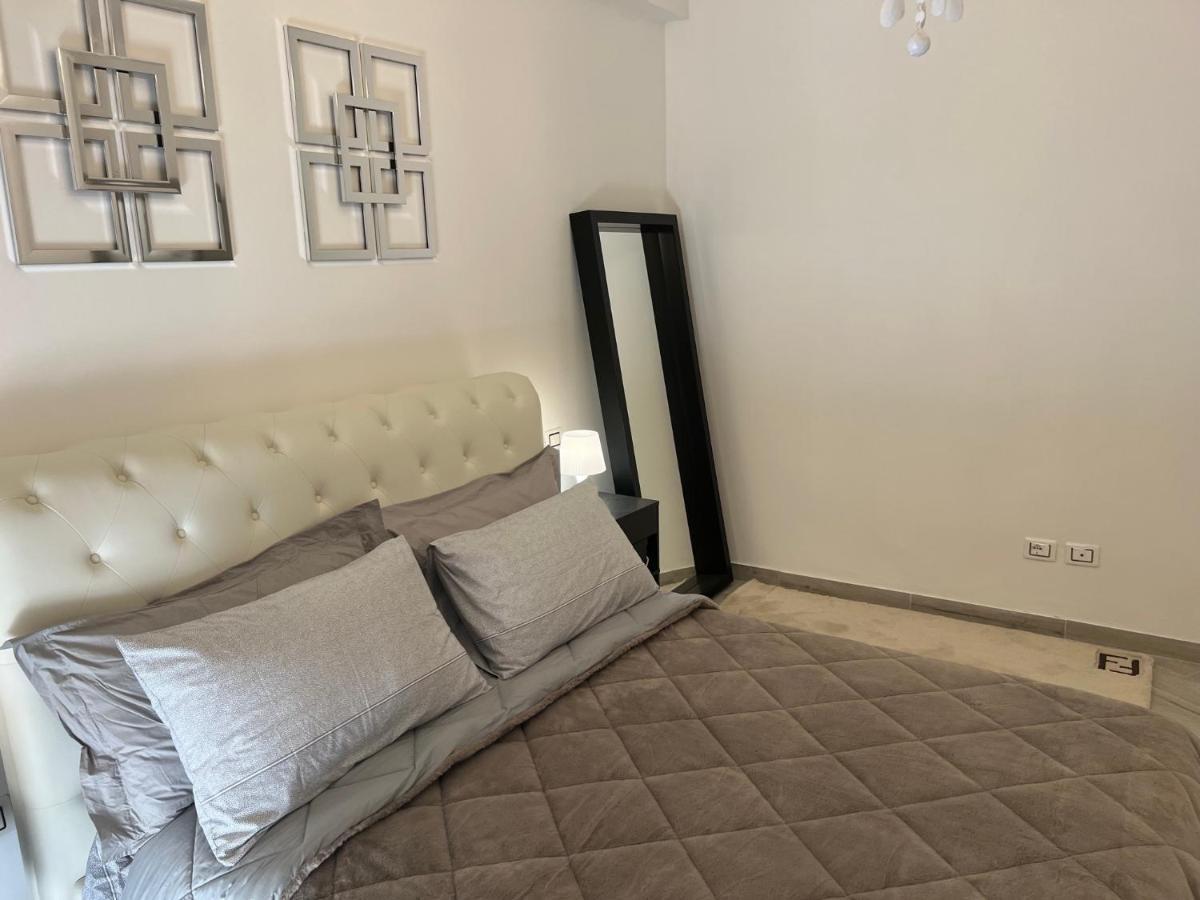 Casa Pepi Apartment Pesaro Luaran gambar